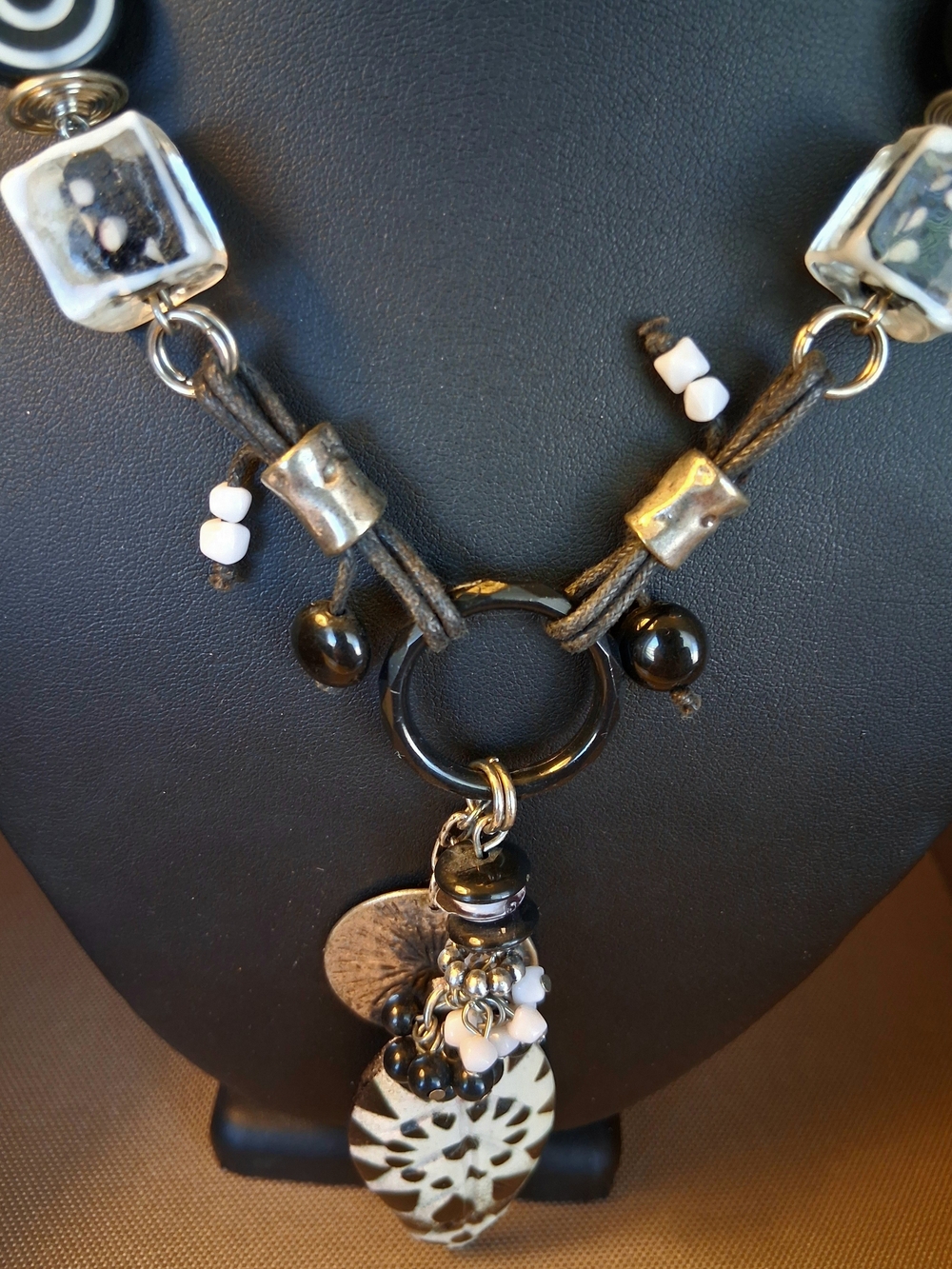 20" Black & White Pendant Statement Necklace - Women Jewelry